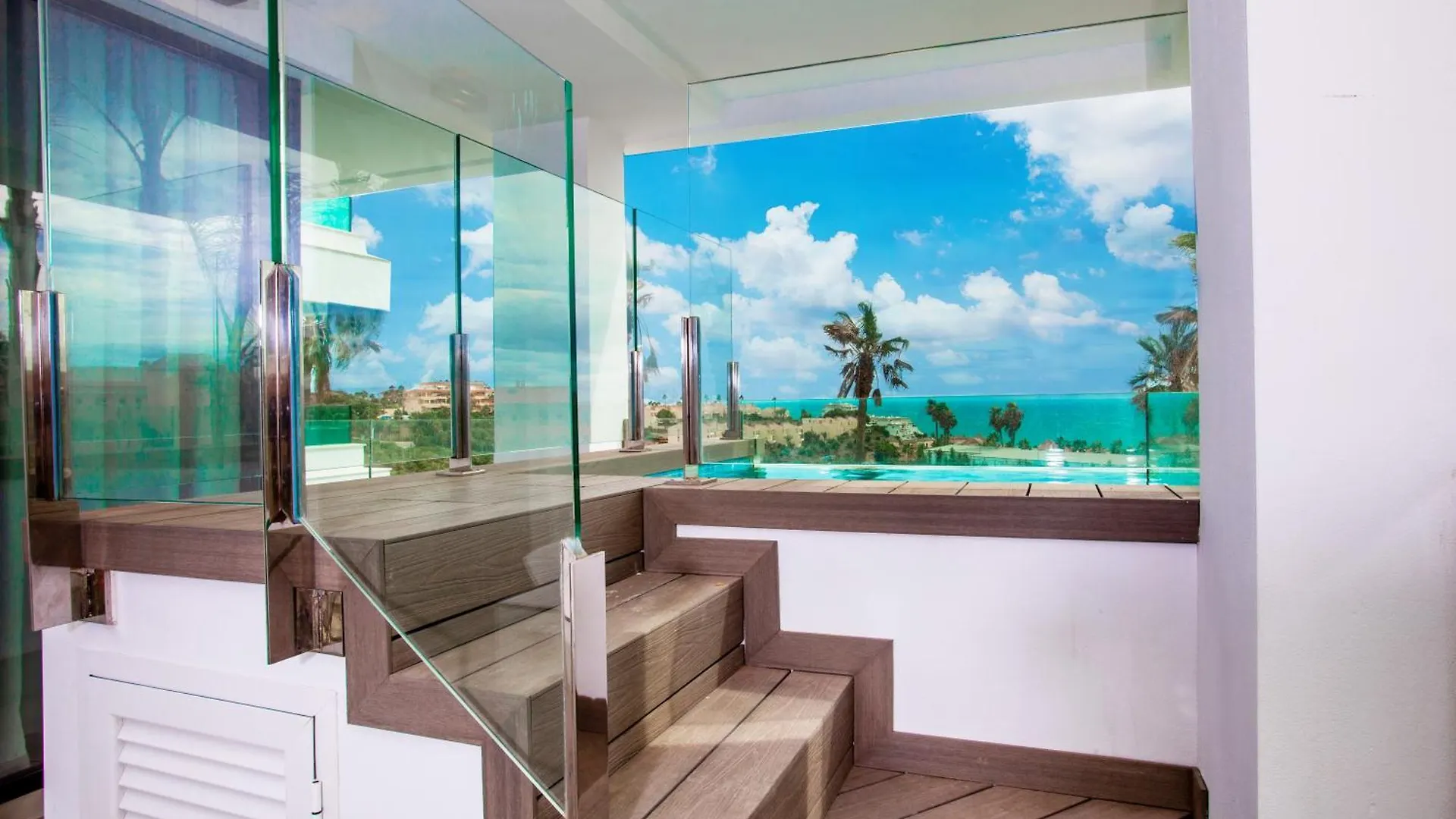 Seaview Residence With Private Pool Fuengirola Spain