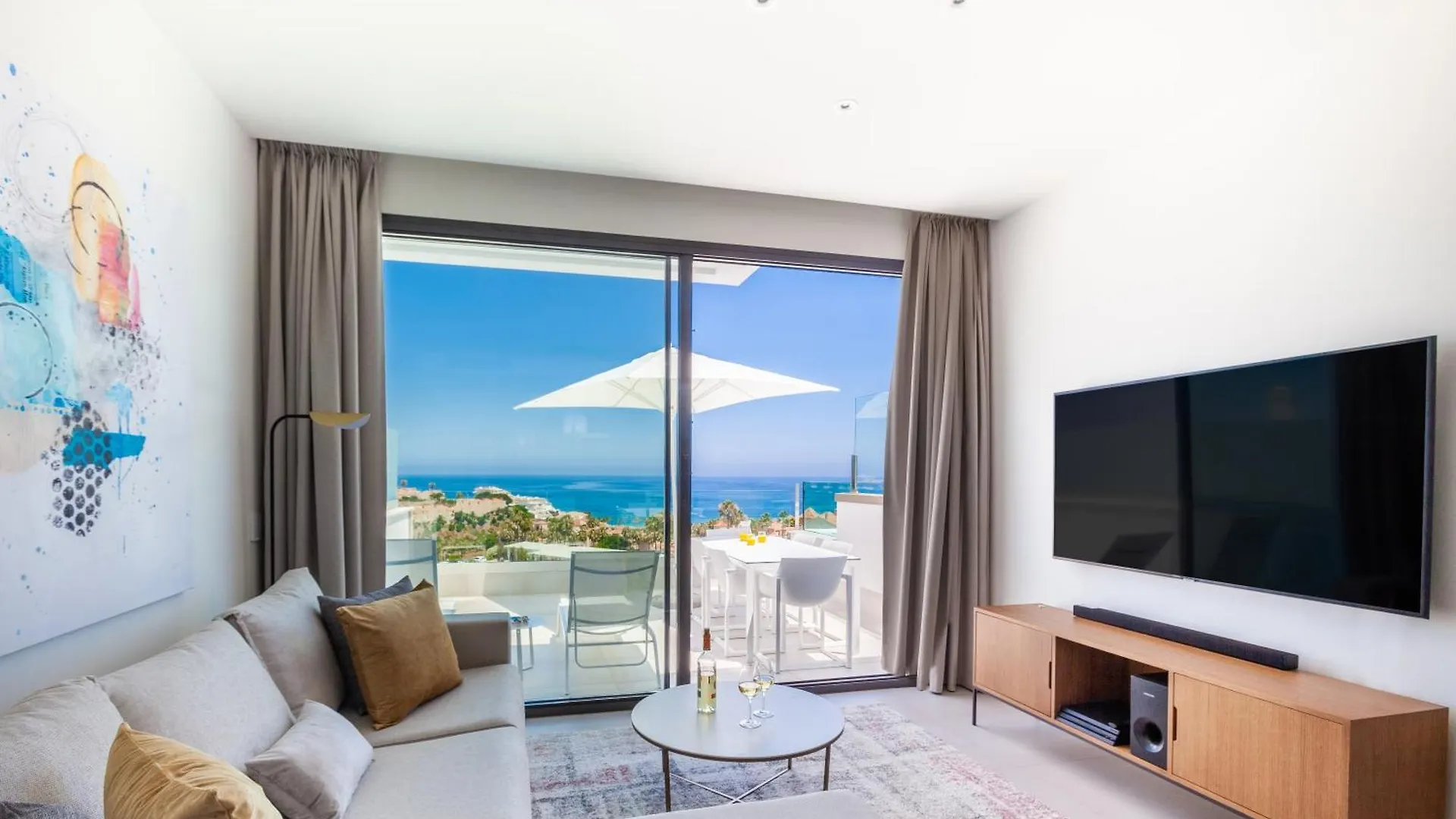 Seaview Residence With Private Pool Fuengirola