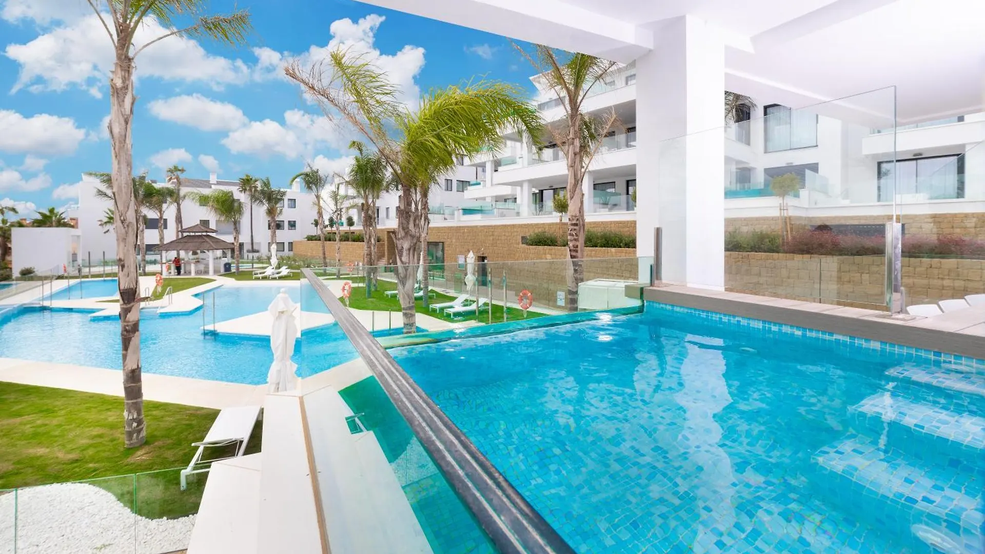 Seaview Residence With Private Pool Fuengirola
